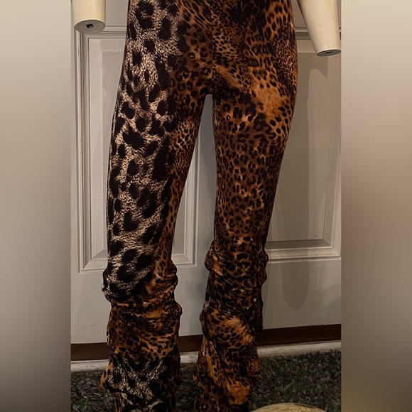 Leopard Print Straight Leg Pants - Picture 1 of 6
